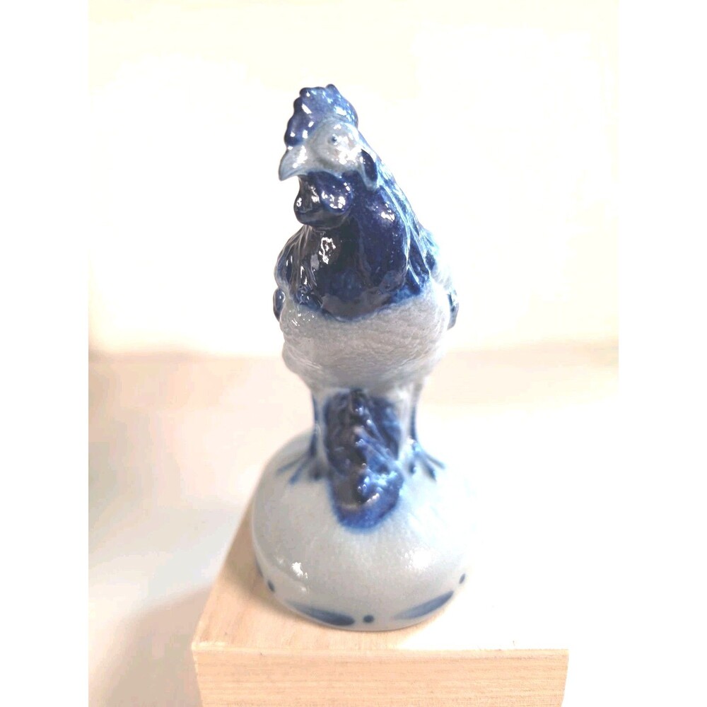 2000 ELDRETH Pottery Salt Glazed Stoneware Chicken Figurine 6" Blue/grey - Picture 4 of 8